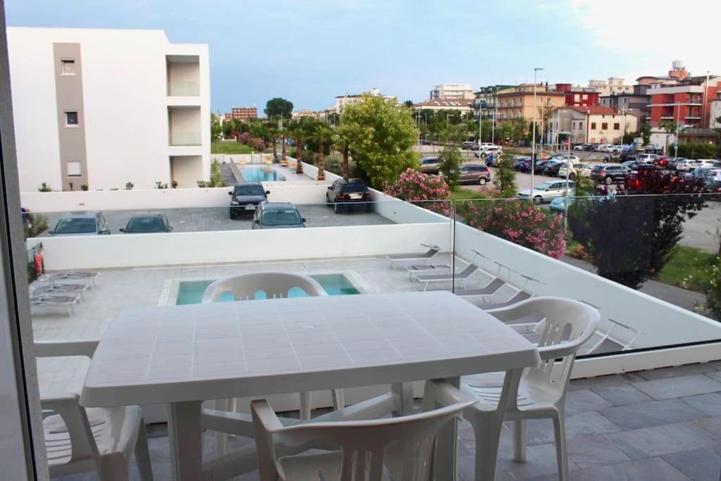 West Beach 2 Jesolo מראה חיצוני תמונה